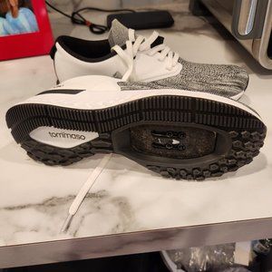 CYCLING SHOES